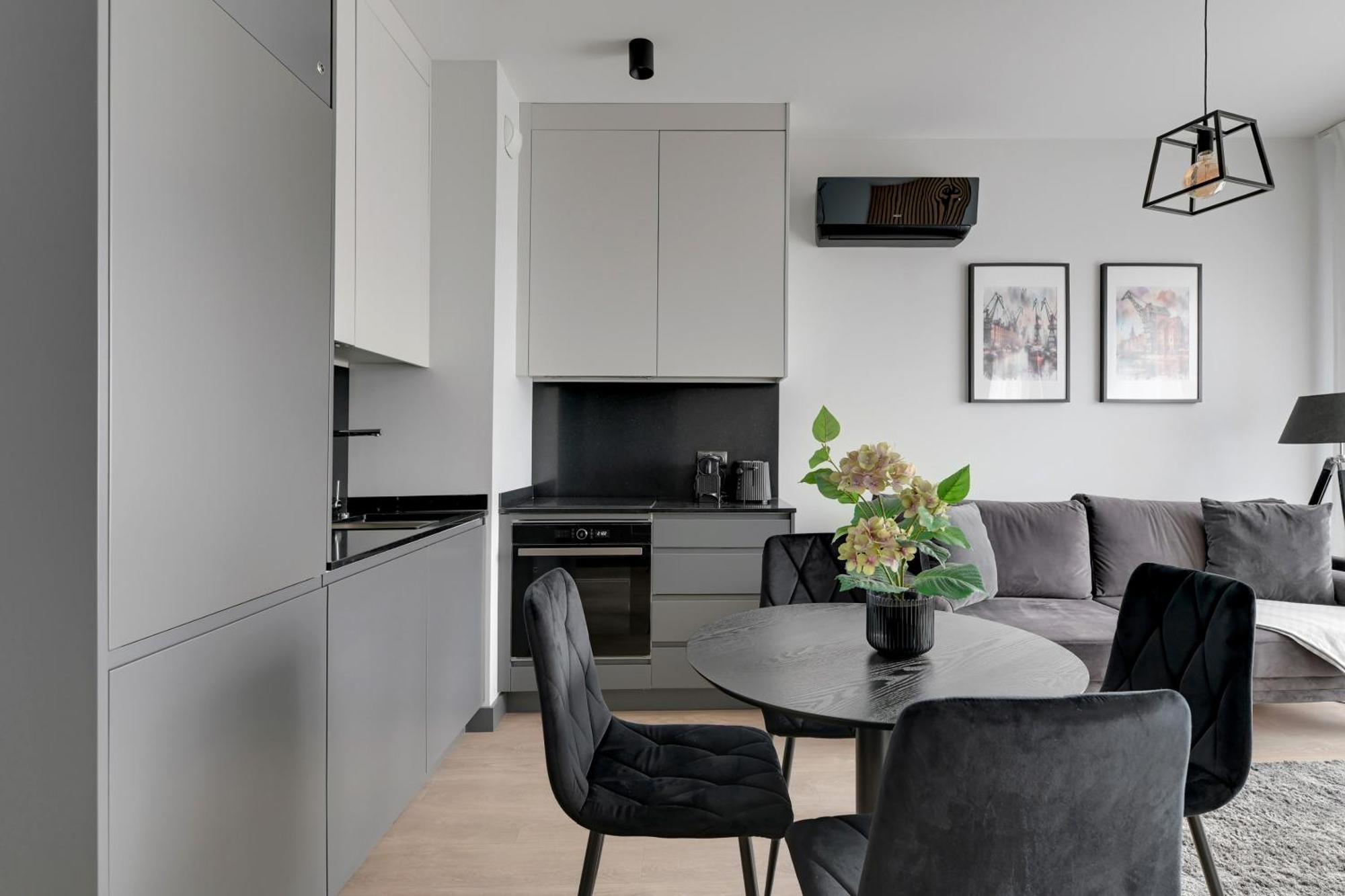 Scala City Center Apartments & Studios By Lion Apartments Gdańsk Exteriör bild