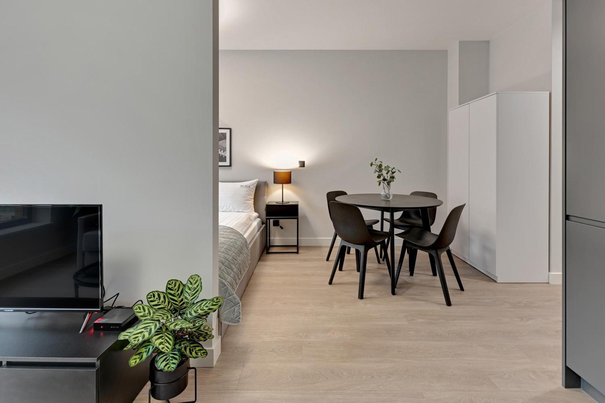 Scala City Center Apartments & Studios By Lion Apartments Gdańsk Exteriör bild